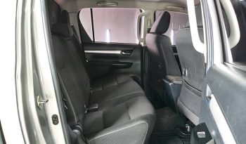 REVO PRE 2021 2.4 MID AT DOUBLE CAB SILVER  9061 full
