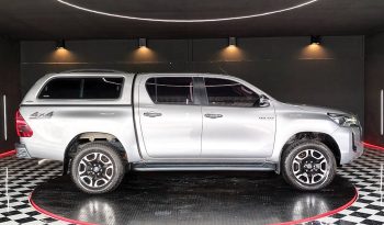 REVO PRE 2021 2.4 MID AT DOUBLE CAB SILVER  9061 full