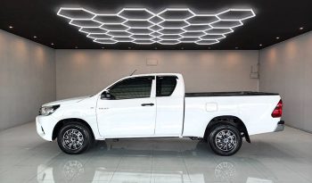 REVO 2WD 2019 2.4J MT SMART CAB WHITE  9553 full