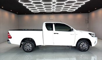 REVO 2WD 2019 2.4J MT SMART CAB WHITE  9553 full