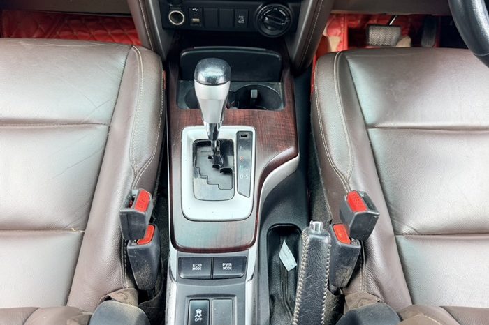 TOYOTA 4WD 2020 2.4V AT FORTUNER WHITE  7070 full