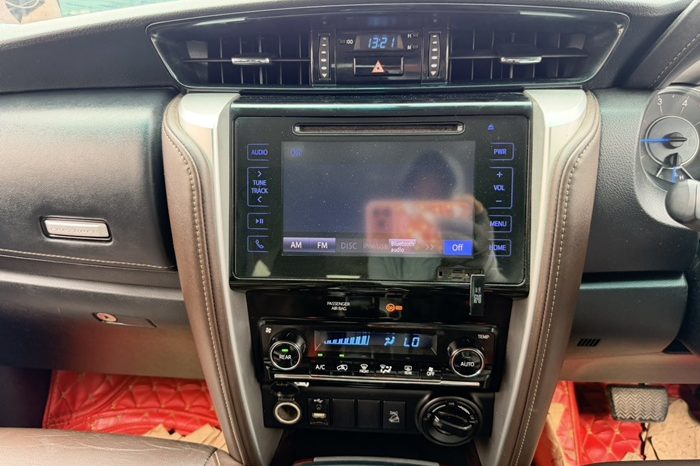 TOYOTA 4WD 2020 2.4V AT FORTUNER WHITE  7070 full