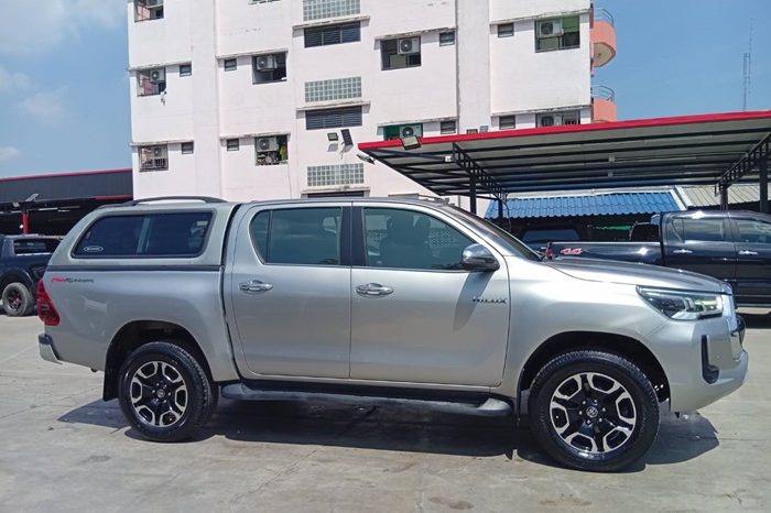 REVO PRE 2020 2.4 HIGHT AT DOUBLE CAB SILVER  4064 full