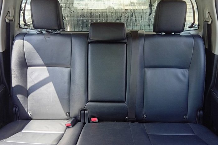 REVO PRE 2020 2.4 HIGHT AT DOUBLE CAB SILVER  4064 full