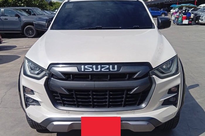 ISUZU 4WD 2022 3.0 AT DOUBLE CAB WHITE  5025 full