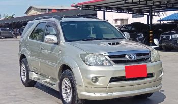 TOYOTA 4WD 2007 3.0V AT FORTUNER SILVER  4688 full