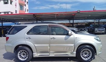 TOYOTA 4WD 2007 3.0V AT FORTUNER SILVER  4688 full