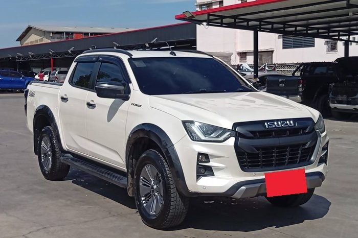 ISUZU 4WD 2022 3.0 AT DOUBLE CAB WHITE  5025 full