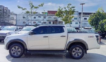 ISUZU 4WD 2022 3.0 AT DOUBLE CAB WHITE  5025 full