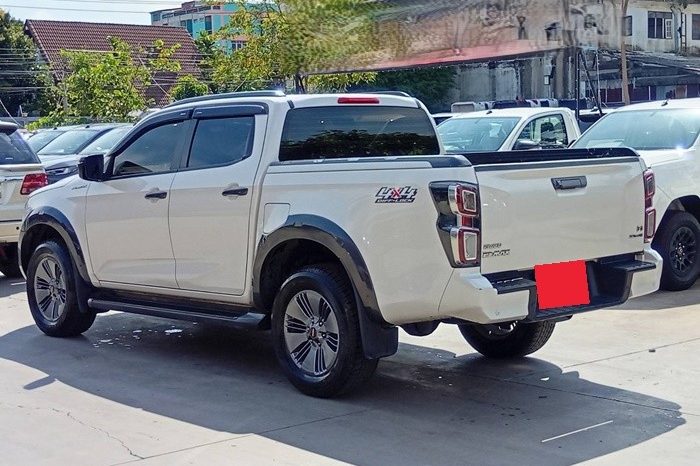 ISUZU 4WD 2022 3.0 AT DOUBLE CAB WHITE  5025 full