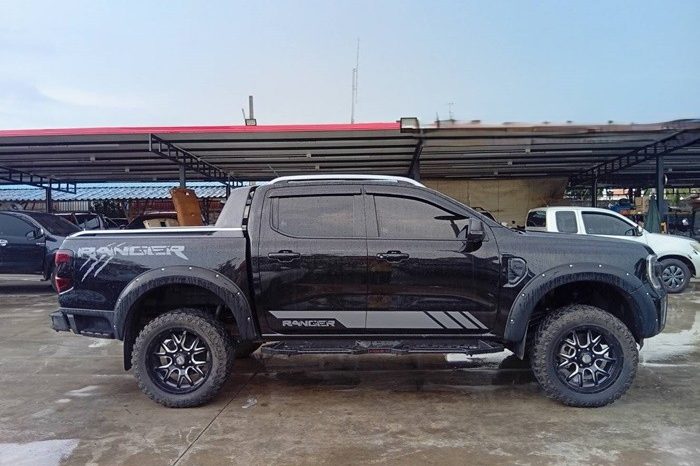 FORD 2WD 2023 2.0 AT DOUBLE CAB BLACK  4584 full