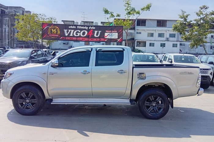 VIGO 4WD 2007 2.5E MT DOUBLE CAB SILVER  9784 full
