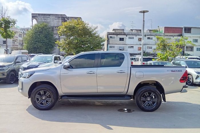 REVO PRE 2021 2.4 ENTRY AT DOUBLE CAB SILVER  4240 full