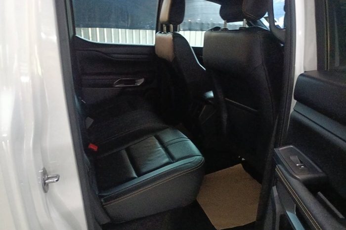 FORD 2WD 2023 2.0 AT DOUBLE CAB WHITE  1496 full