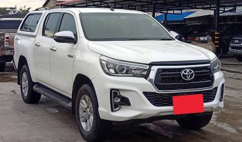 REVO PRE 2018 2.4G MT DOUBLE CAB WHITE 8716 full
