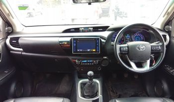REVO PRE 2018 2.4G MT DOUBLE CAB WHITE 8716 full