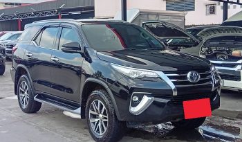 TOYOTA 4WD 2019 2.8V AT FORTUNER BLACK  5273 full