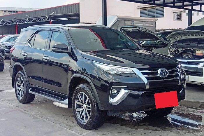 TOYOTA 4WD 2019 2.8V AT FORTUNER BLACK  5273 full