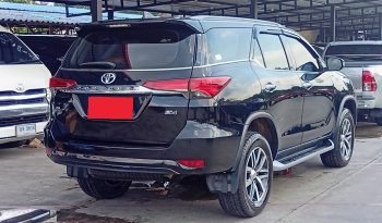 TOYOTA 4WD 2019 2.8V AT FORTUNER BLACK  5273 full