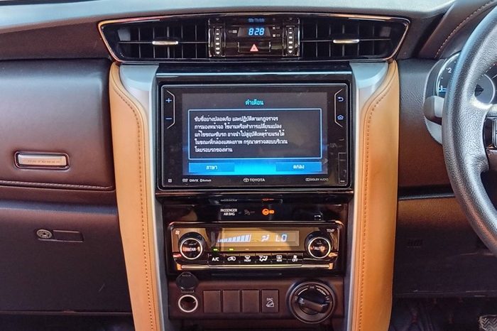 TOYOTA 4WD 2019 2.8V AT FORTUNER BROWN  4496 full