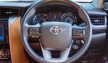 TOYOTA 4WD 2019 2.8V AT FORTUNER BROWN  4496 full