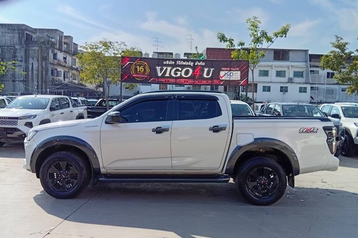 ISUZU 4WD 2021 3.0 AT DOUBLE CAB WHITE  5249 full