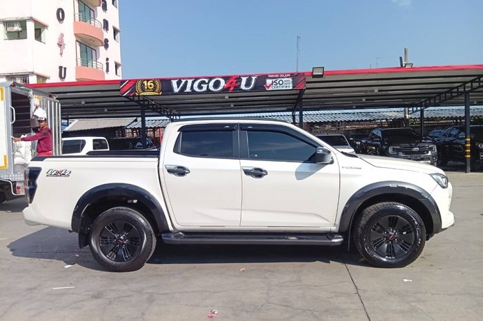 ISUZU 4WD 2021 3.0 AT DOUBLE CAB WHITE  5249 full