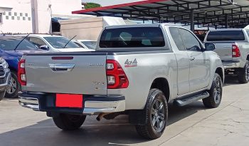 REVO 4WD 2021 2.4 MID MT SAMRT CAB SILVER 8875 full