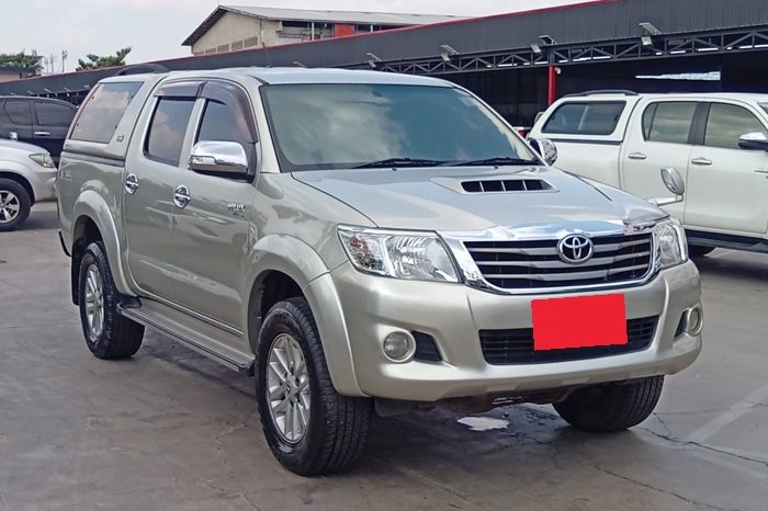 VIGO PRE 2014 2.5E AT DOUBLE CAB SILVER  4989 full
