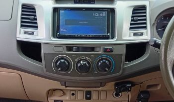 VIGO PRE 2014 2.5E AT DOUBLE CAB SILVER  4989 full