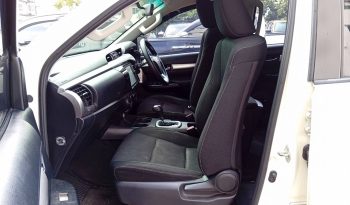 REVO PRE 2022 2.4 ENTRY AT DOUBLE CAB WHITE 6277 full