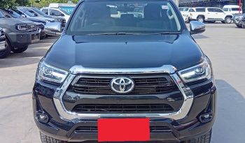 REVO PRE 2022 2.4 MID AT DOUBLE CAB BLACK 750 full