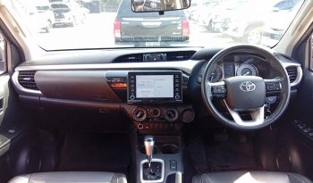 REVO PRE 2022 2.4 MID AT DOUBLE CAB BLACK 750 full