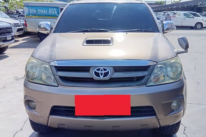 TOYOTA 4WD 2005 3.0V AT FORTUNER BRONZE  3160 full