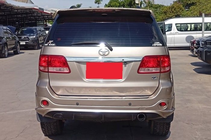 TOYOTA 4WD 2005 3.0V AT FORTUNER BRONZE  3160 full