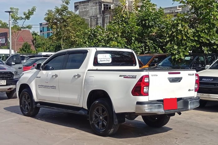REVO PRE 2022 2.4 ENTRY AT DOUBLE CAB WHITE  6307 full