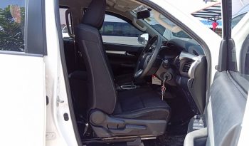 REVO PRE 2022 2.4 ENTRY AT DOUBLE CAB WHITE  6307 full
