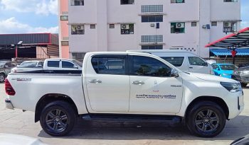 REVO PRE 2022 2.4 ENTRY AT DOUBLE CAB WHITE  6307 full