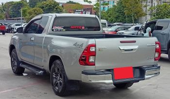 REVO 4WD 2020 2.4 MID MT SMART CAB SILVER  2669 full