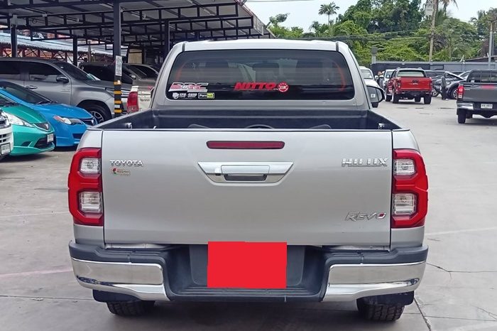 REVO 4WD 2020 2.4 MID MT SMART CAB SILVER  2669 full