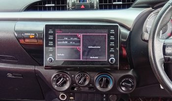 REVO 4WD 2020 2.4 MID MT SMART CAB SILVER  2669 full
