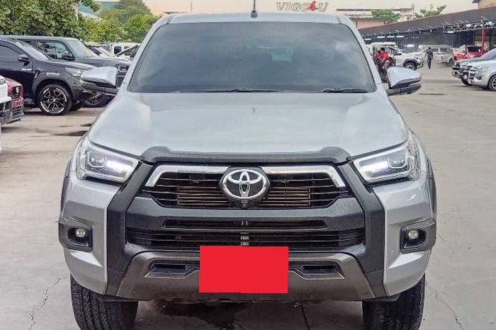 REVO 4WD 2022 2.8 HIGHT AT DOUBLE CAB SILVER  3080 full