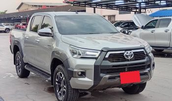 REVO 4WD 2022 2.8 HIGHT AT DOUBLE CAB SILVER  3080 full