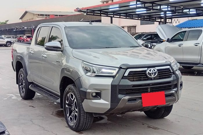 REVO 4WD 2022 2.8 HIGHT AT DOUBLE CAB SILVER  3080 full