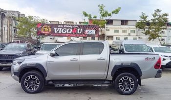 REVO 4WD 2022 2.8 HIGHT AT DOUBLE CAB SILVER  3080 full
