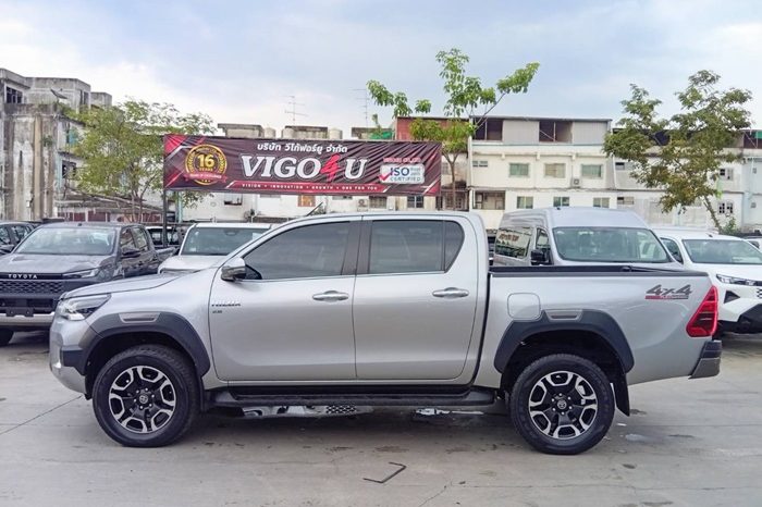 REVO 4WD 2022 2.8 HIGHT AT DOUBLE CAB SILVER  3080 full