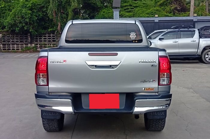 REVO PRE 2019 2.4E AT DOUBLE CAB SILVER  5777 full