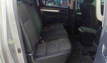 REVO PRE 2019 2.4E AT DOUBLE CAB SILVER  5777 full