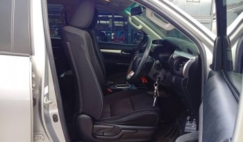 REVO PRE 2019 2.4E AT DOUBLE CAB SILVER  5777 full