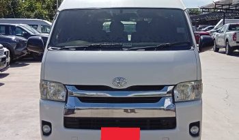TOYOTA 2WD 2019 3.0 AT COMMUTER WHITE  3700 full